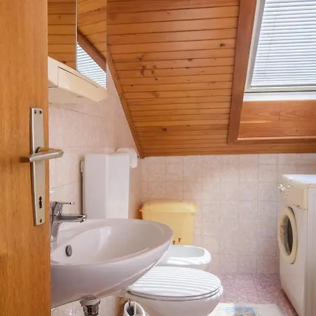 Tonka Apartment *
