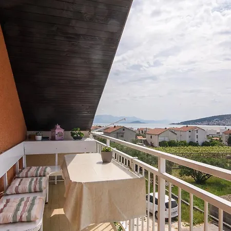 Tonka Apartamento Trogir