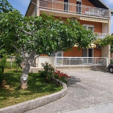 Tonka Apartamento Trogir