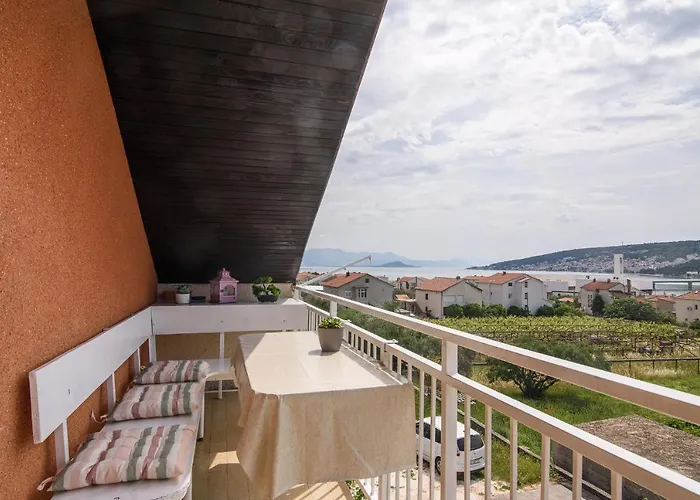 Tonka Apartamento Trogir